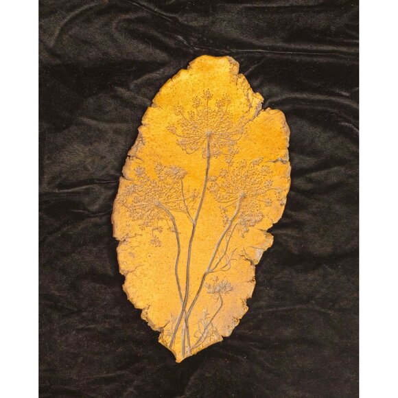Artisan Clay Art with Plant Impression - Picture 1 of 5